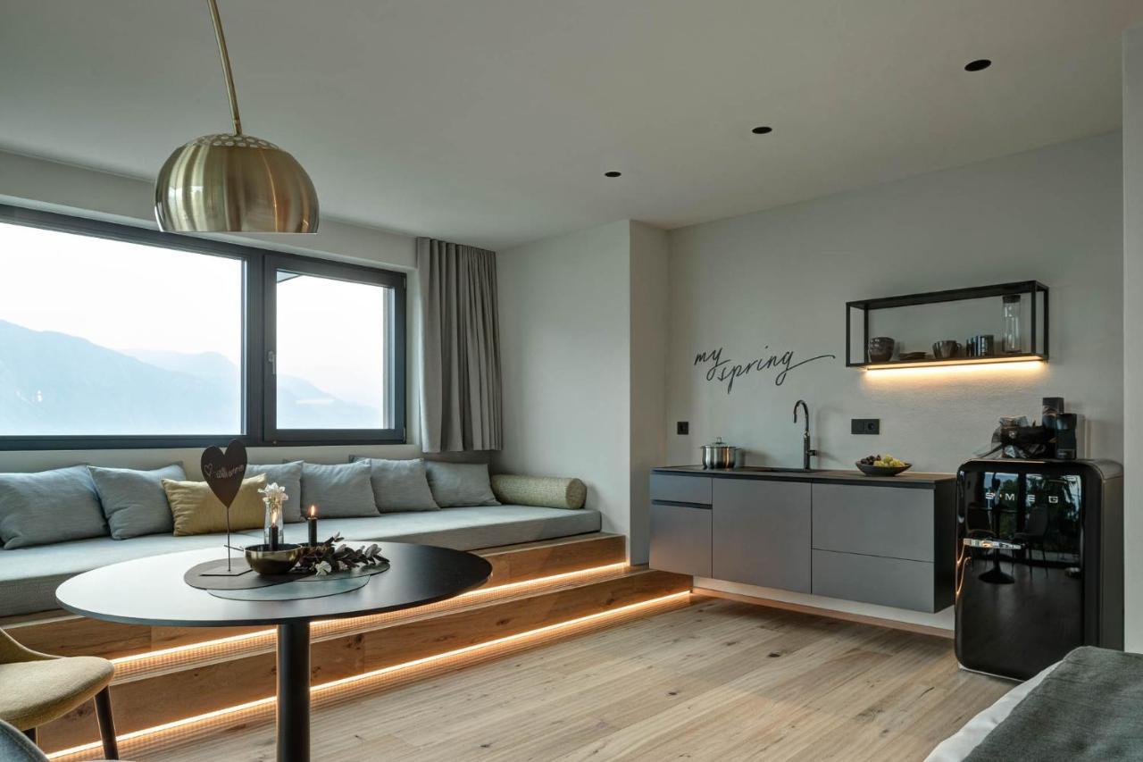לאנה My Spring - Panoramic Suites מראה חיצוני תמונה